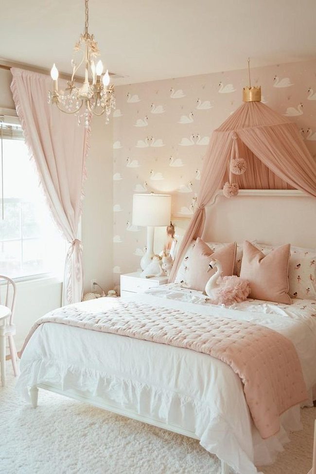 Pink Canopy Crown Bed
