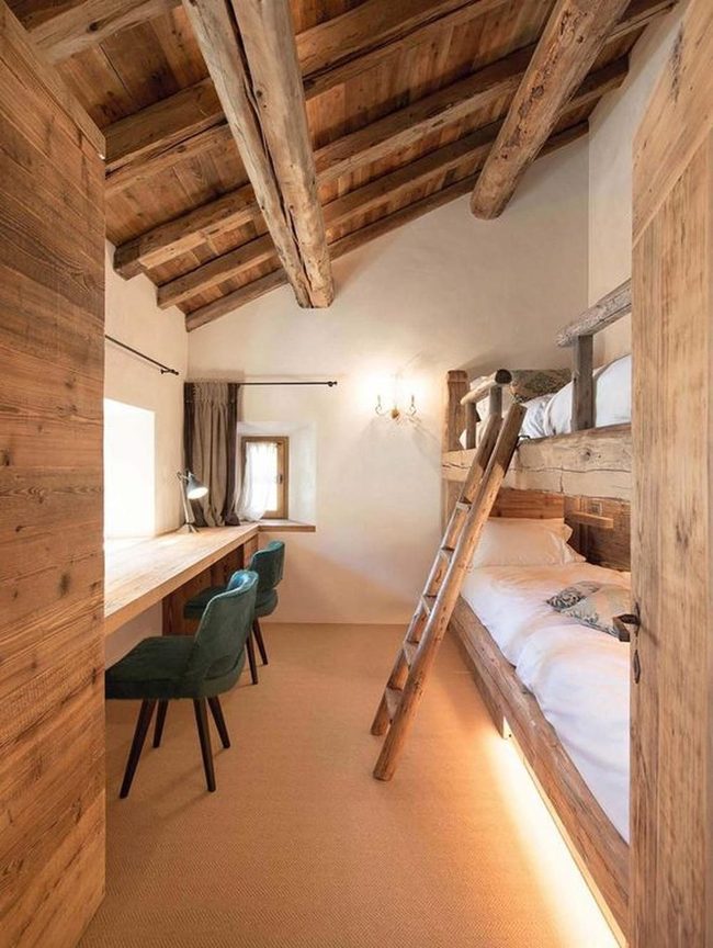Wooden Beams, Natural Light