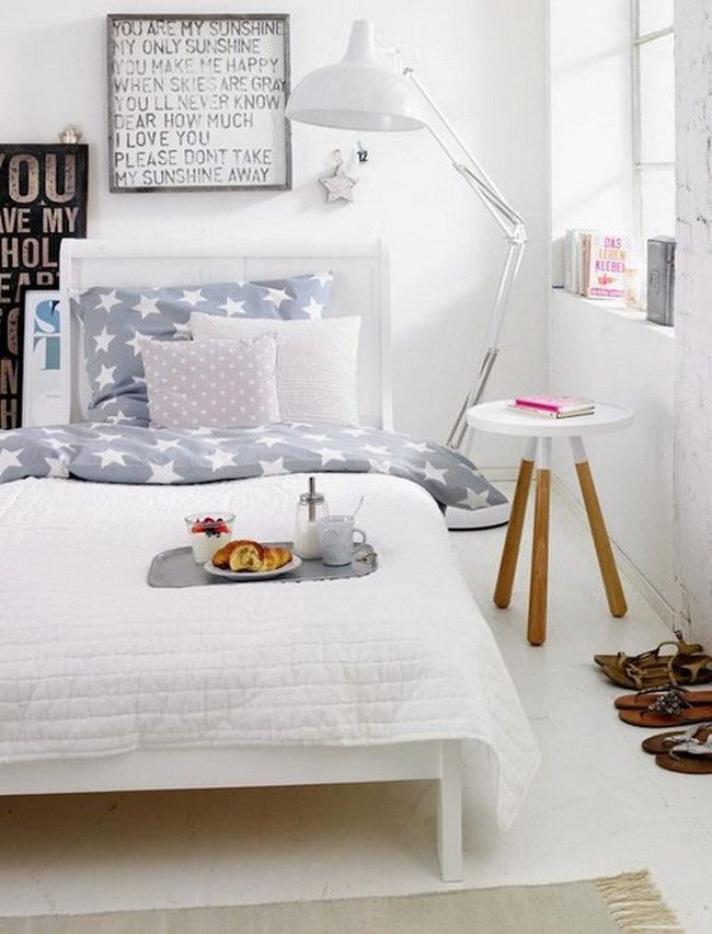 Gray Stars And White Simplicity