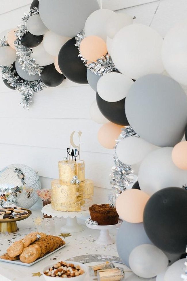 Gold Moon And Star Cake