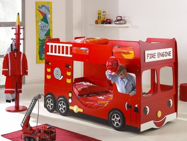 Red Fire Truck Bed