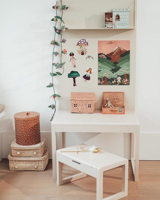 Natural Wood Workspace With Woven Warmth