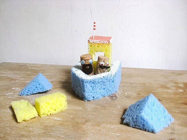 Sponge Boats With Cork Crew