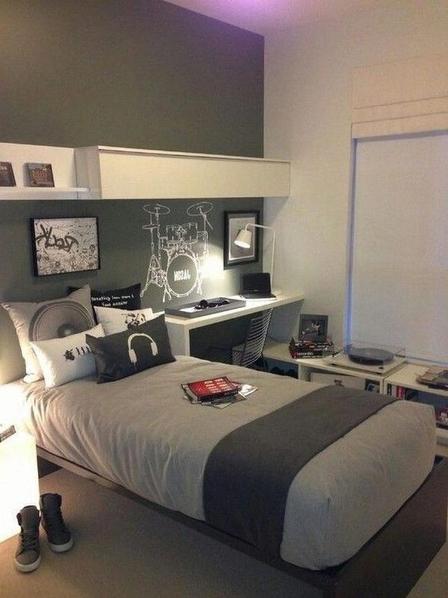 Gray Bedroom Drum Wall