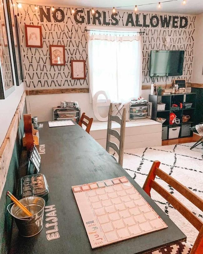 Patterned Walls, Purposeful Play