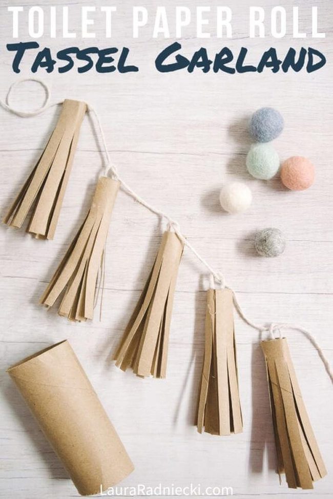 Brown Paper Roll Tassels