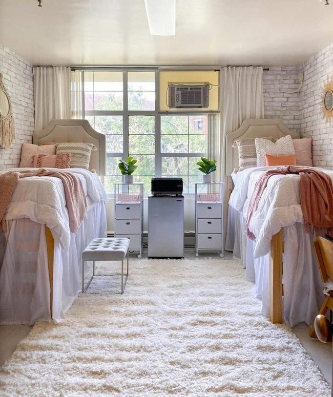 White Brick Student Space