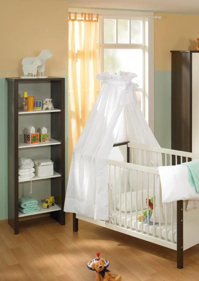White Canopy Nursery Yellow Light