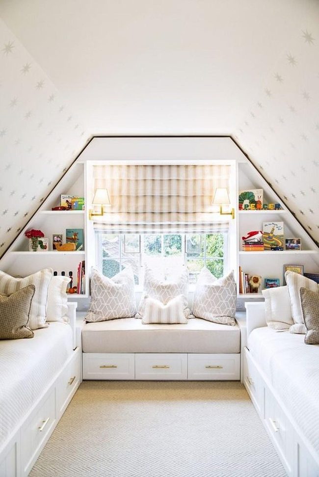 Dual White Beds, Star-Scattered Walls