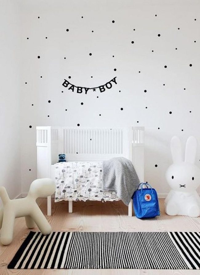 Black Striped Rug Geometric Foundation
