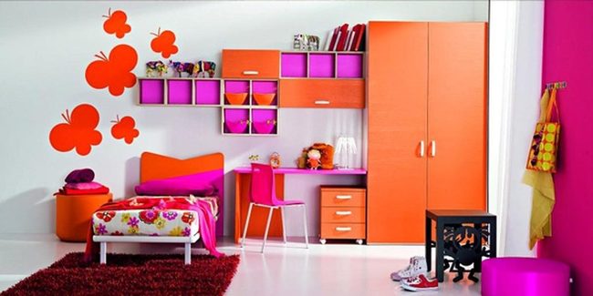 Layered Textures, Unified Room