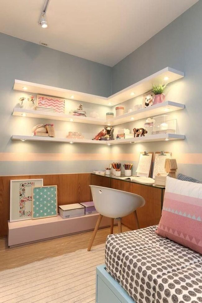 Neon Shelves, LED Glow