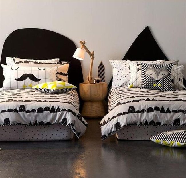 Black And White Twin Pattern Statement