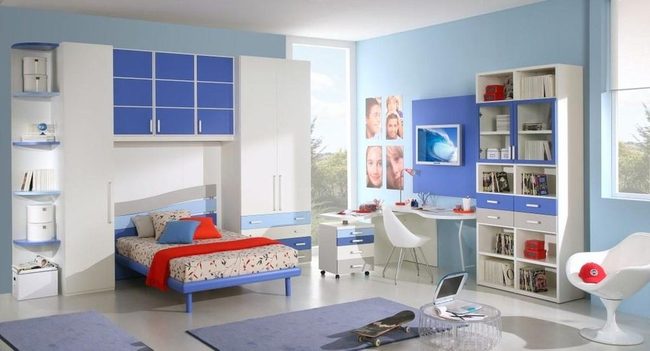 Blue and White Study Bedroom