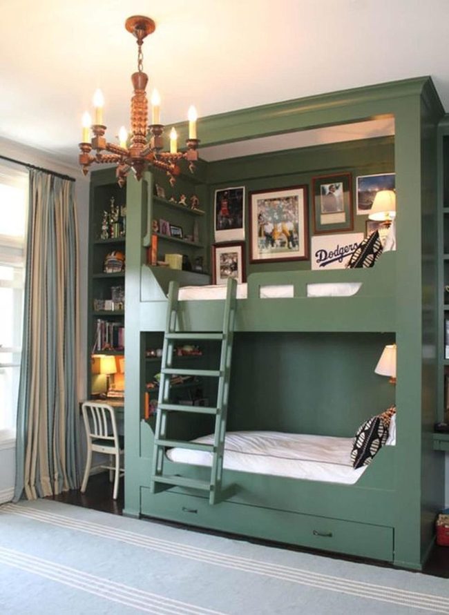 Deep Green Bunk Bed Bedroom
