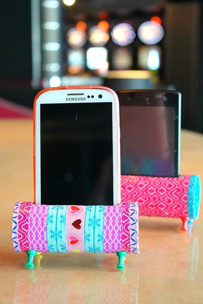 Multicolor Phone Stands With Personality