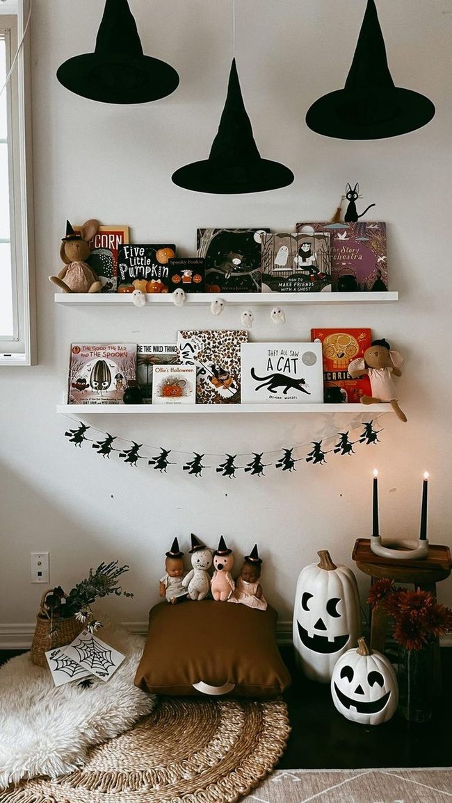 Black Hats Halloween Nursery