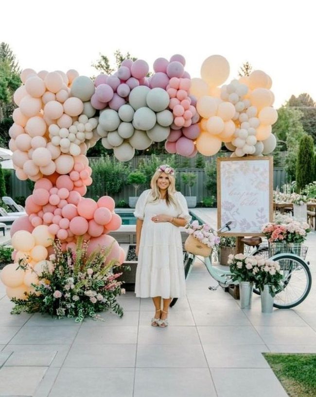 Peach Balloon Arch Romance
