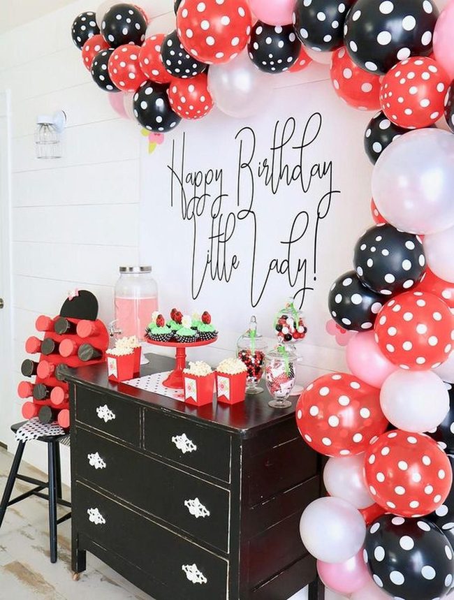 Red Balloon Arch Party Station