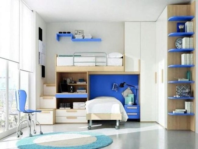 Blue And White Bunk Bedroom