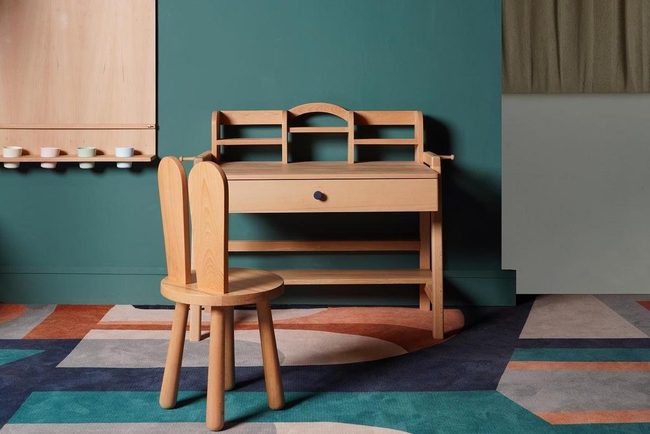 Solid Wood Desk, Timeless Craftsmanship