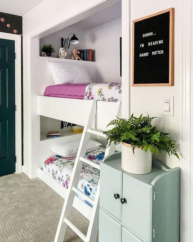 White Floral Bunk Beds, Gray Walls