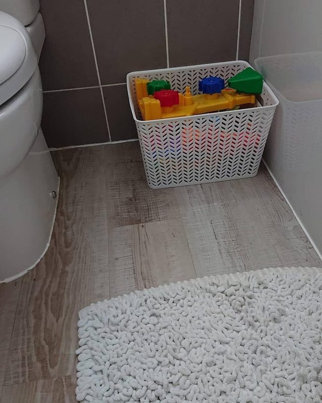 Draining Plastic Bath Toy Basket