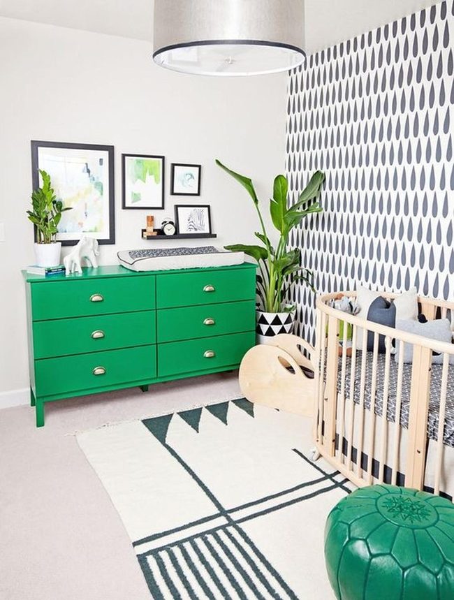 Black Raindrops, Green Dresser Pop