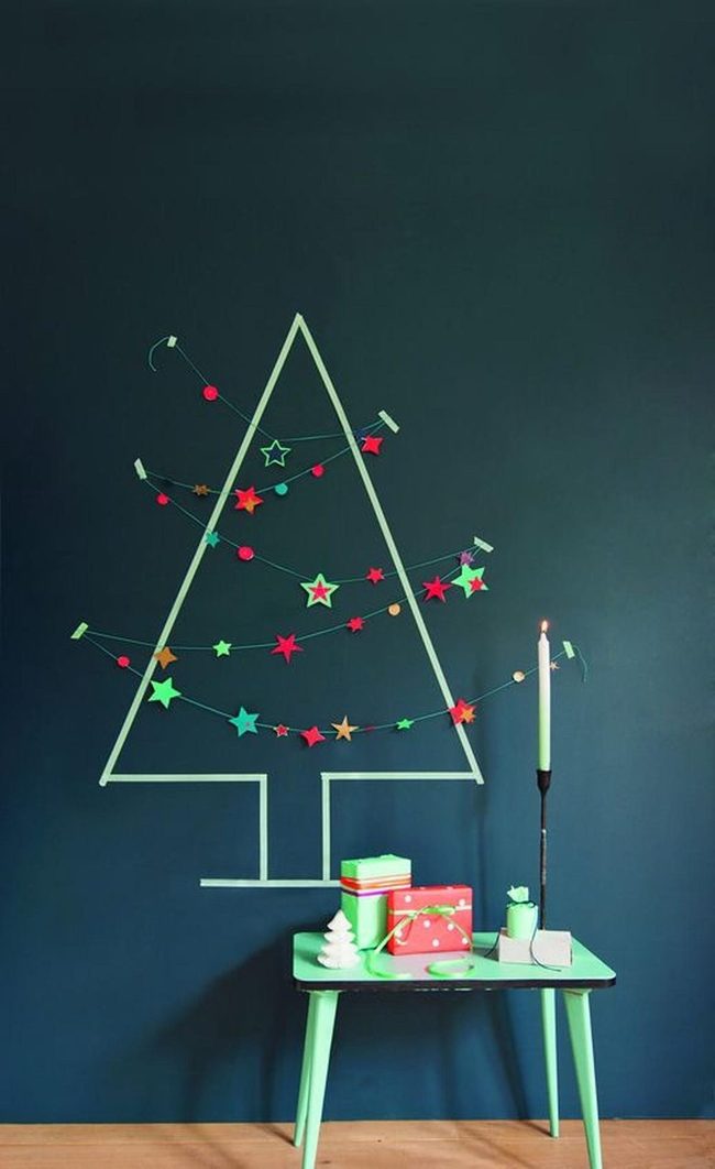Dark Blue Wall Star Tree