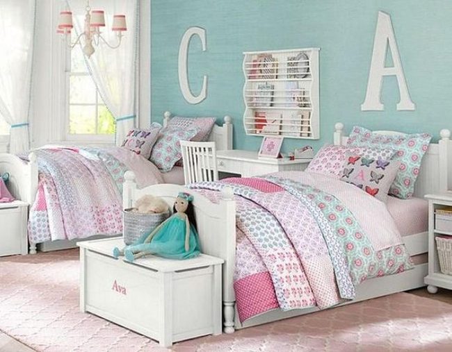 Colorful Quilts Pink Blue Purple