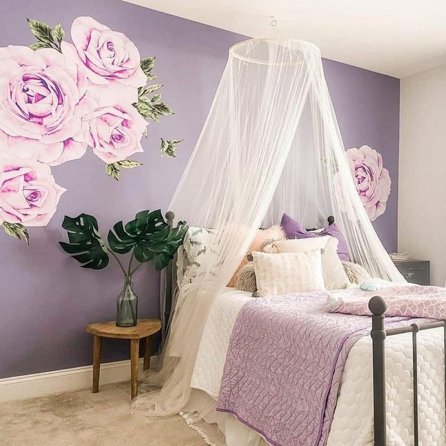 Sheer Canopy With Floral Walls