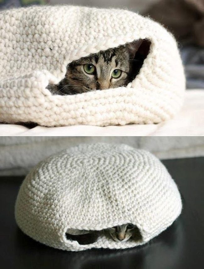 White Knit Cat Cave