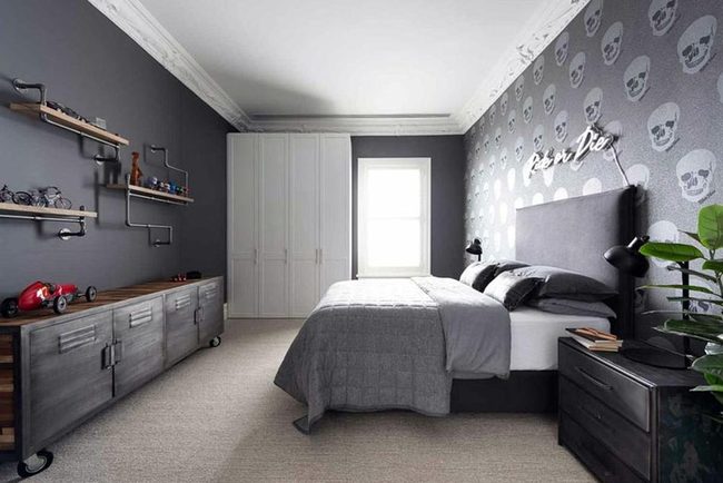 Bold Skull Walls, Evolving Style