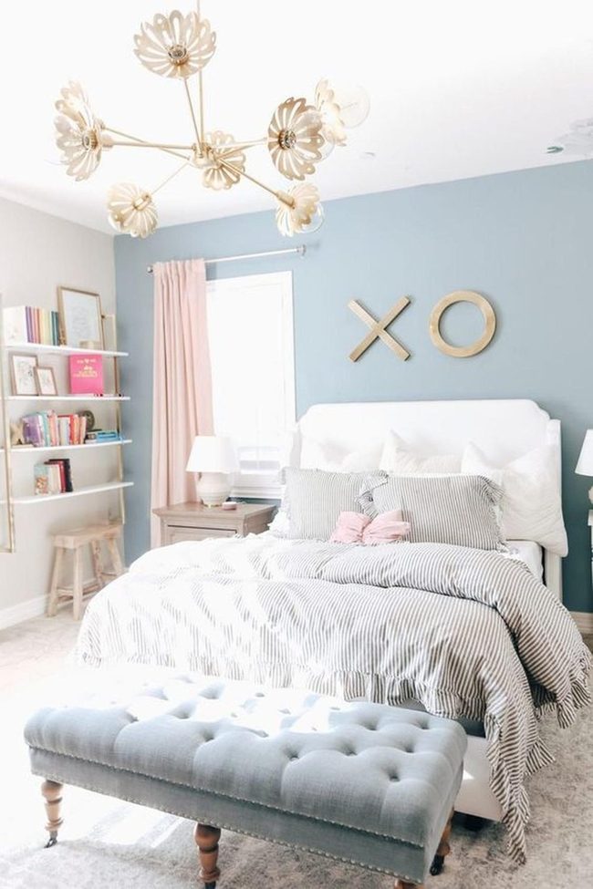 Blue Bedroom Flower Chandelier