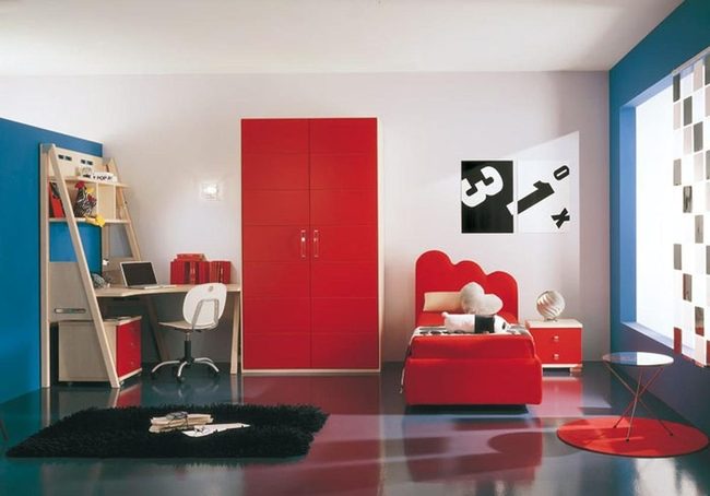 Red Gloss Bedroom Zone