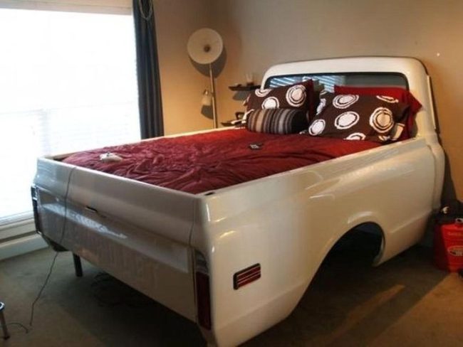 Red Truck Bed Statement