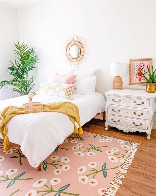 Pink Floral Rug Bedroom