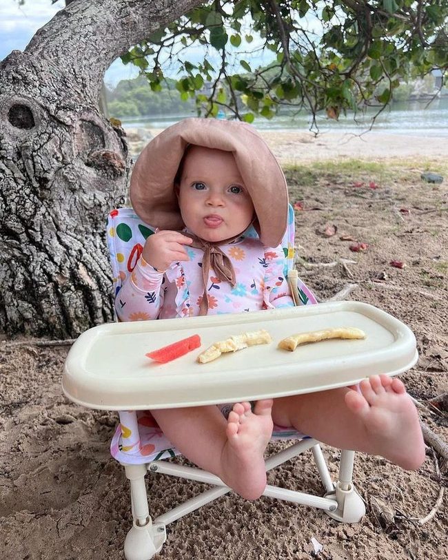 Lightweight Poolside Feeding Chair