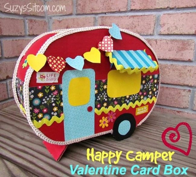 Colorful Heart-Wheeled Card Camper