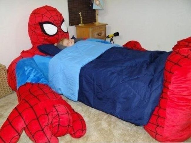 Spider-Man Red Blue Bedroom