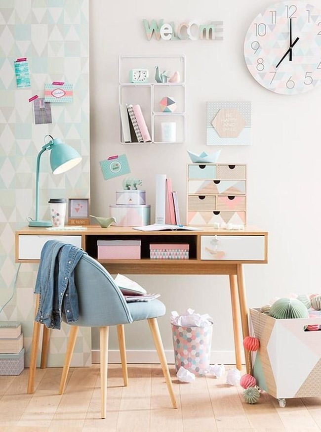 Pastel Geometry Teen Workspace