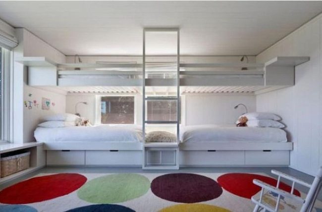 Colorful Rugs, Smart Vertical Space