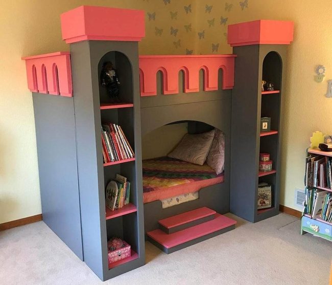 Castle Bed With Tower Storage