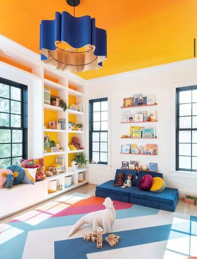 Yellow Walls, Geometric Energy