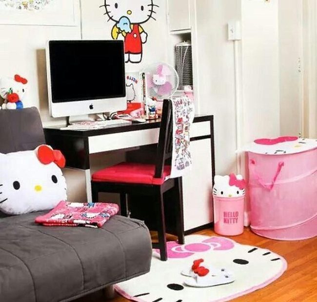 Pink Hello Kitty Child'S Retreat