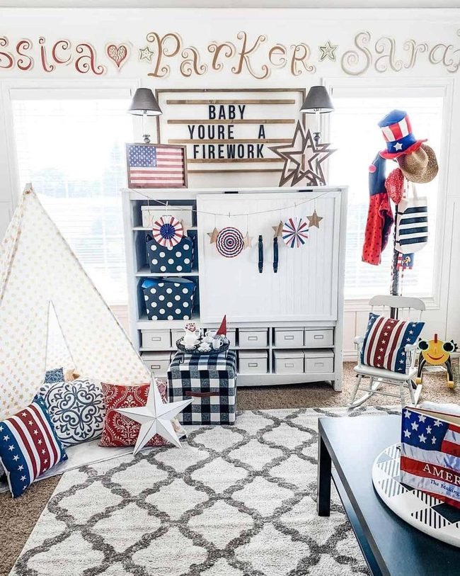 Red Stars Playroom Tent
