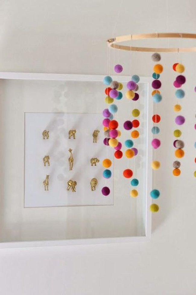 Golden Figures, Colorful Spheres