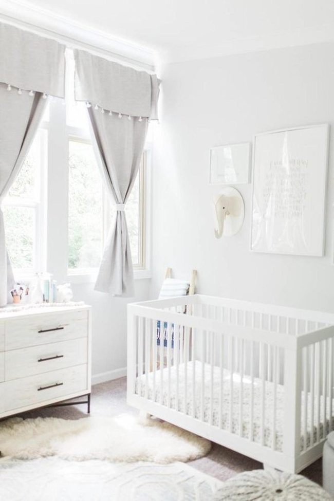 White Crib, Wooden Warmth