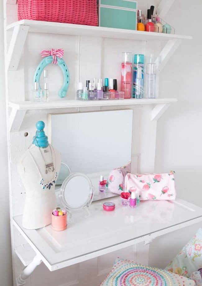 White Vanity Pink Florals Beauty