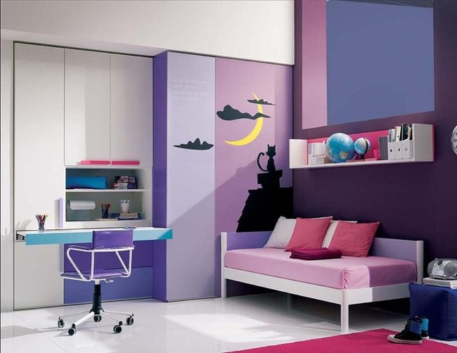 Lavender Walls, Colorful Dreams